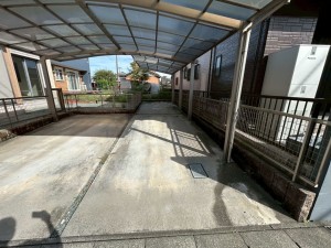 鈴鹿市稲生、中古一戸建ての外観画像です