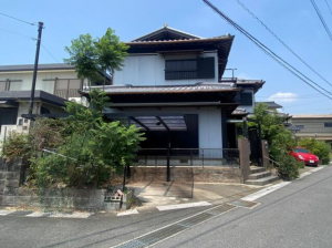 鈴鹿市南玉垣町、中古一戸建ての外観画像です