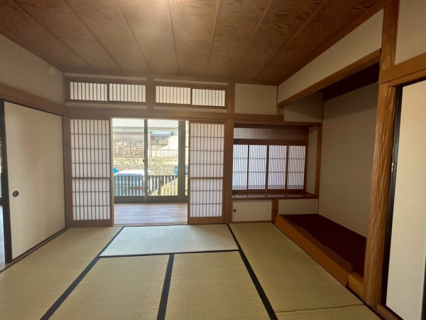 鈴鹿市岸岡町、中古一戸建ての内装画像です