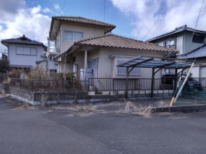 鈴鹿市長太新町、中古一戸建ての外観画像です