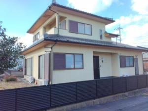 鈴鹿市末広北、中古一戸建ての外観画像です