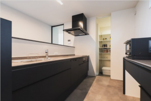 鈴鹿市中旭が丘、新築一戸建てのキッチン画像です