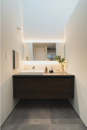 鈴鹿市中旭が丘、新築一戸建ての洗面画像です