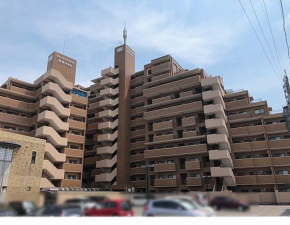 鈴鹿市神戸、マンションの外観画像です