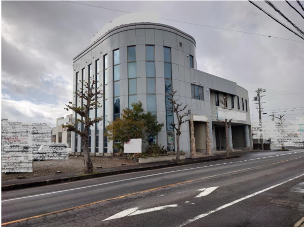 鈴鹿市野町西、収益物件/店舗事務所の外観画像です