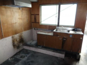 鈴鹿市白子、収益物件/倉庫の画像です