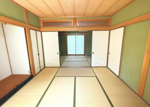 鈴鹿市神戸、中古一戸建ての内装画像です