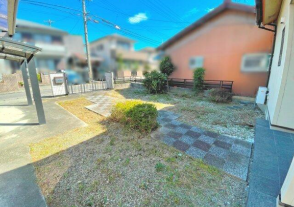 鈴鹿市神戸、中古一戸建ての外観画像です