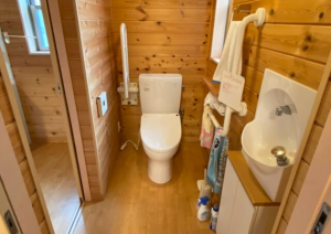 鈴鹿市小田町、中古一戸建てのトイレ画像です