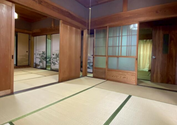 鈴鹿市小田町、中古一戸建ての内装画像です