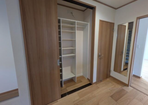 鈴鹿市住吉、中古一戸建ての収納画像です