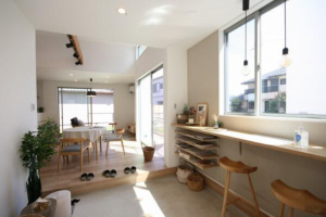 鈴鹿市算所、中古一戸建ての玄関画像です