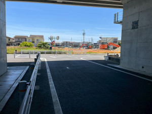 鈴鹿市北玉垣町、土地の前面道路を含む現地写真画像です