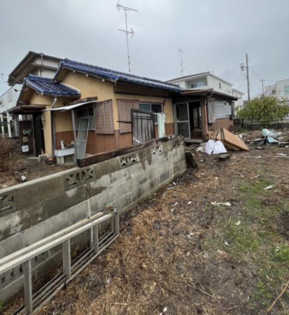 鈴鹿市東磯山、中古一戸建ての外観画像です