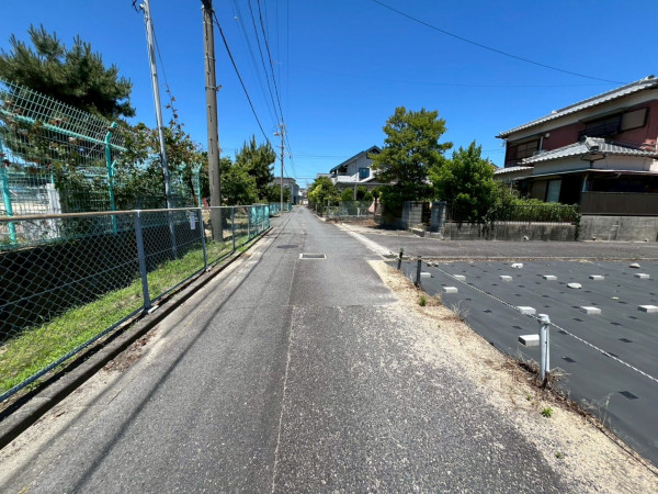 鈴鹿市東江島町、土地の外観画像です