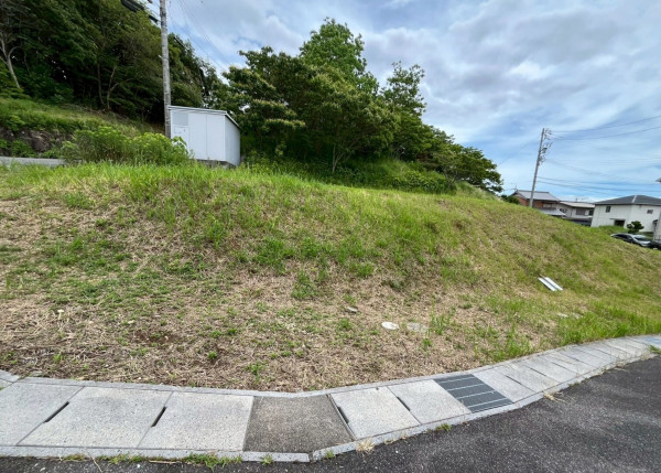 鈴鹿市岸岡町、土地の外観画像です