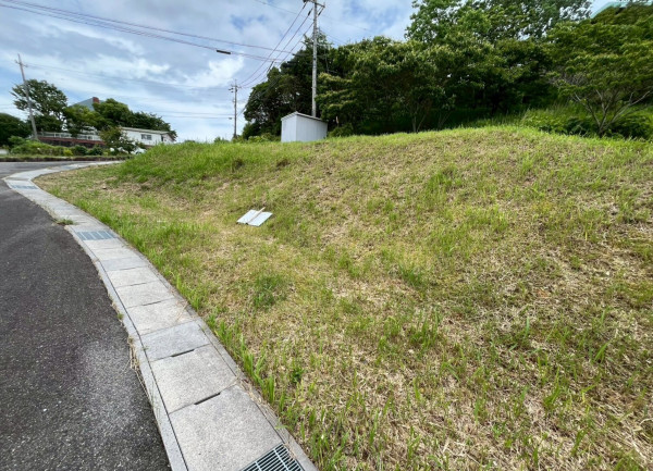 鈴鹿市岸岡町、土地の外観画像です