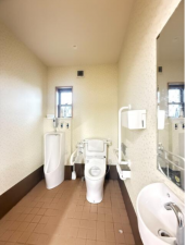 鈴鹿市伊船町、収益物件/店舗のトイレ画像です