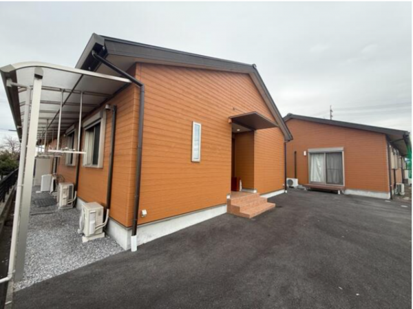 鈴鹿市伊船町、収益物件/店舗の外観画像です