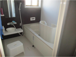 鈴鹿市若松西、中古一戸建ての風呂画像です