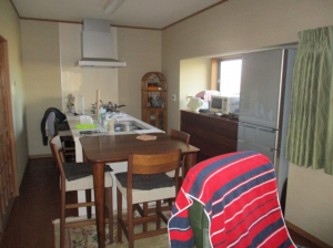 鈴鹿市若松西、中古一戸建てのキッチン画像です