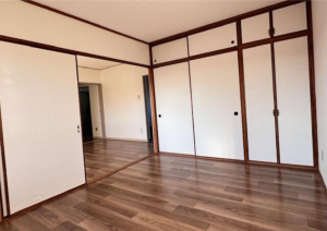 鈴鹿市庄野東、マンションの内装画像です