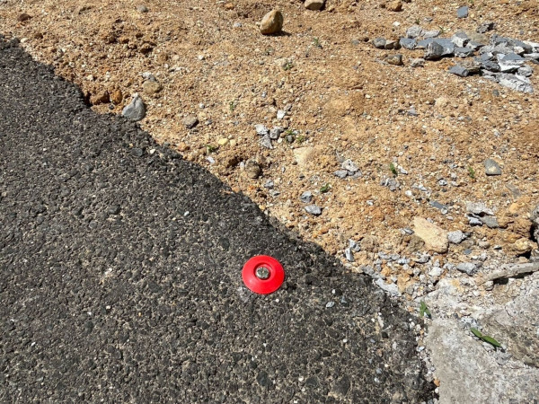 鈴鹿市稲生、土地の前面道路を含む現地写真画像です