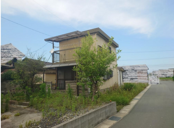鈴鹿市寺家、土地の前面道路を含む現地写真画像です