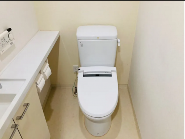 宇部市神原町、マンションのトイレ画像です