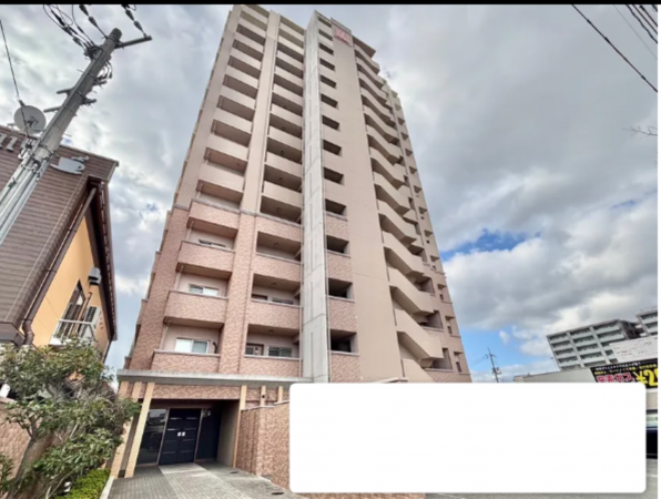 宇部市神原町、マンションの外観画像です