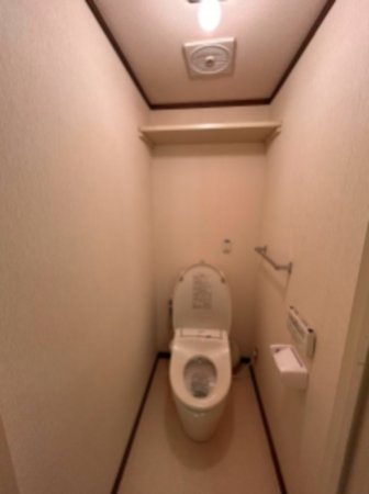 宇部市寿町、マンションのトイレ画像です