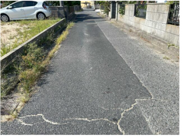 宇部市五十目山町、土地の前面道路を含む現地写真画像です
