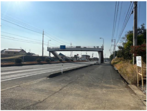 宇部市大字西岐波、土地の前面道路を含む現地写真画像です
