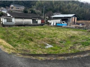 宇部市大字中山、土地の外観画像です