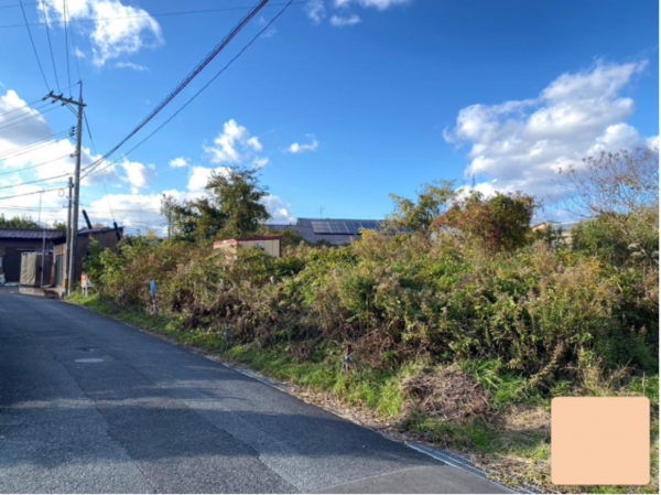 宇部市大字東須恵、土地の前面道路を含む現地写真画像です