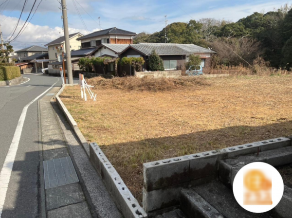 宇部市大字東須恵、土地の前面道路を含む現地写真画像です