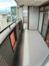 宇部市昭和町、中古一戸建てのバルコニー画像です