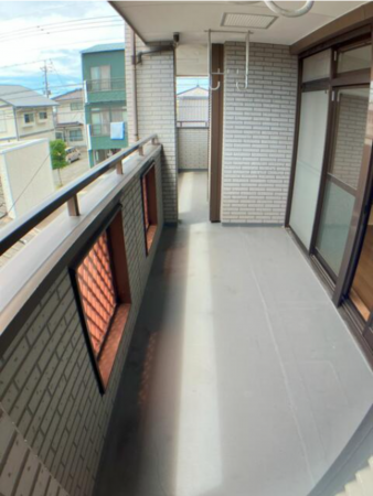 宇部市昭和町、中古一戸建てのバルコニー画像です