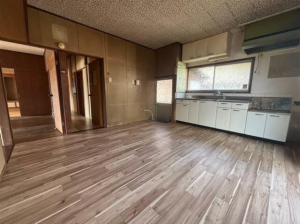 宇部市開、中古一戸建ての内装画像です