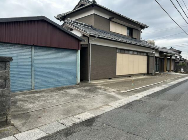 宇部市大字東岐波、中古一戸建ての外観画像です