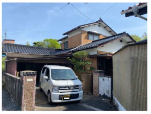 宇部市則貞、中古一戸建ての外観画像です
