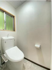 宇部市今村北、中古一戸建てのトイレ画像です