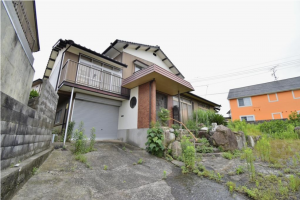 宇部市常盤台、中古一戸建ての画像です