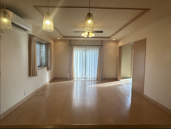 宇部市大字際波、中古一戸建ての内装画像です