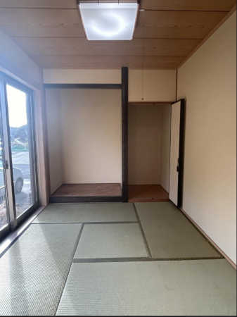 宇部市大字際波、中古一戸建ての内装画像です