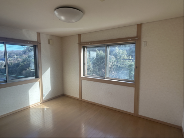 宇部市大字際波、中古一戸建ての内装画像です