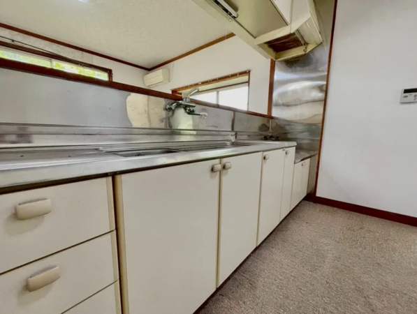 宇部市大字東岐波、中古一戸建てのキッチン画像です