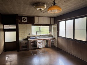 宇部市大字吉見、中古一戸建てのキッチン画像です