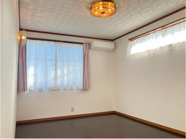 宇部市大字小串、中古一戸建ての内装画像です