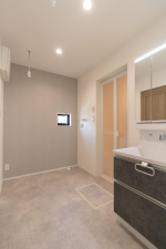 宇部市床波、新築一戸建ての洗面画像です